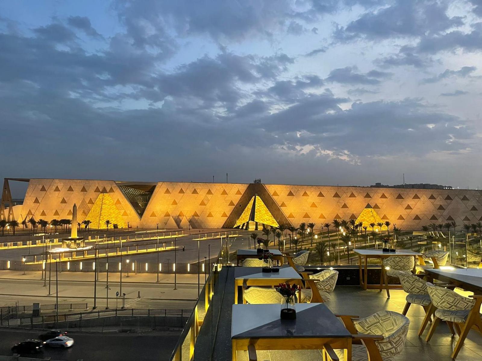 Kafr Ghatati Royal Great Pyramid Inn מראה חיצוני תמונה
