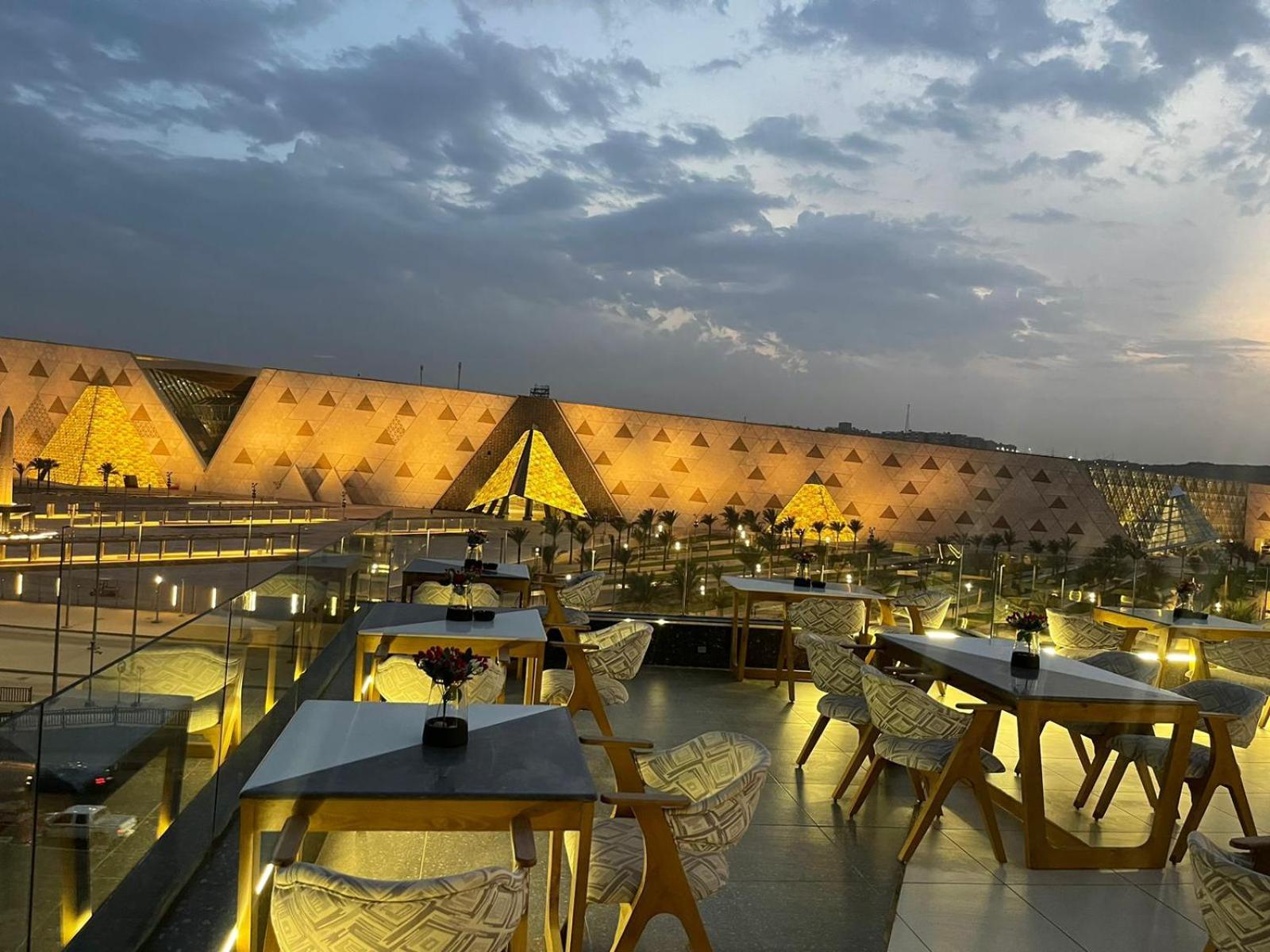 Kafr Ghatati Royal Great Pyramid Inn מראה חיצוני תמונה